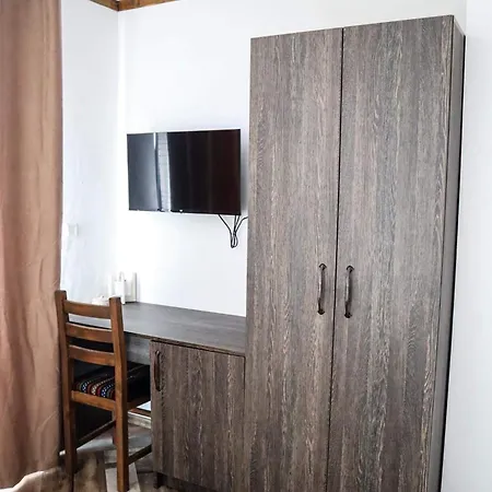 Βίλα конакъ войнов